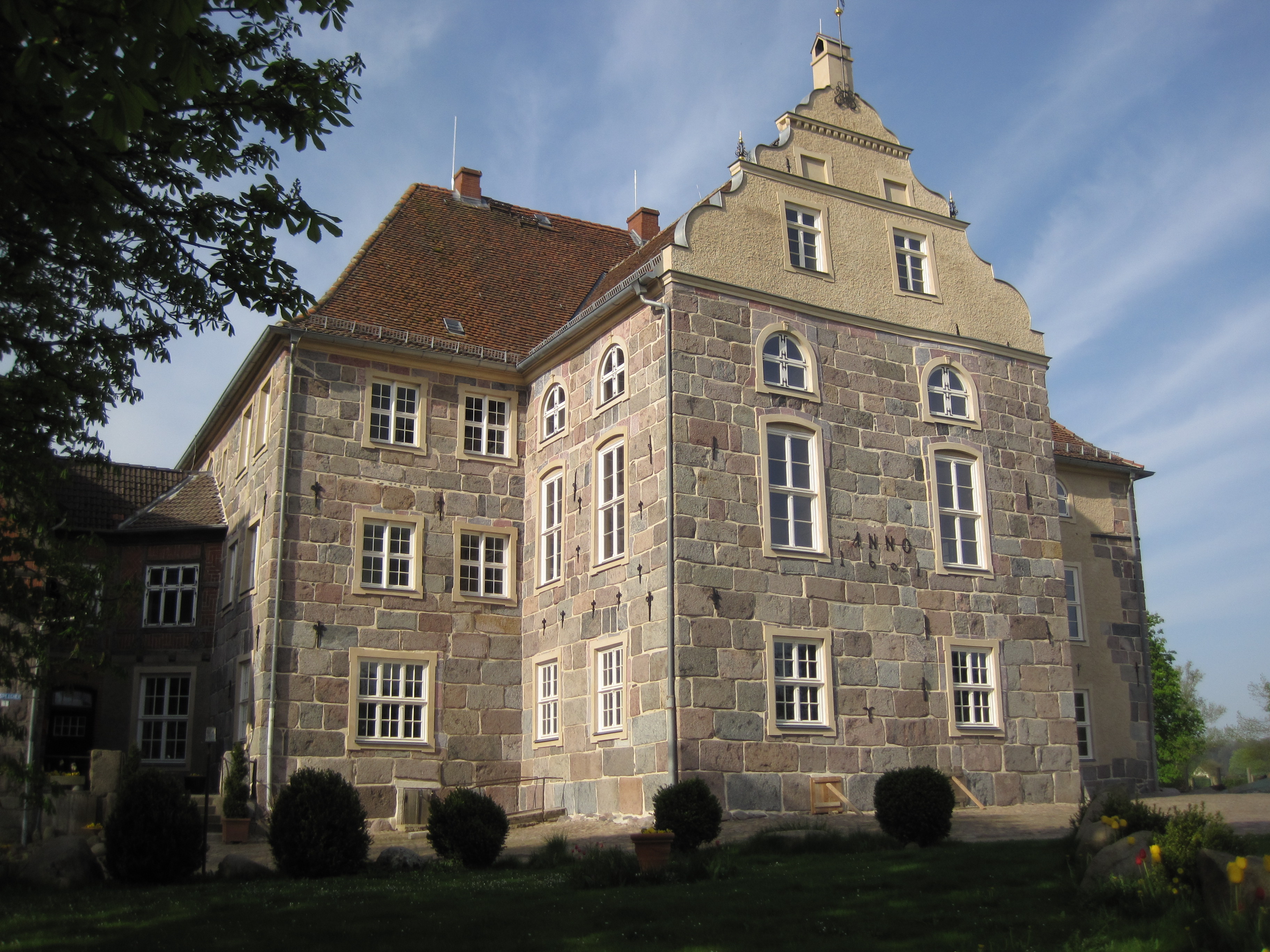 MittsommerRemise Burg Trechow
